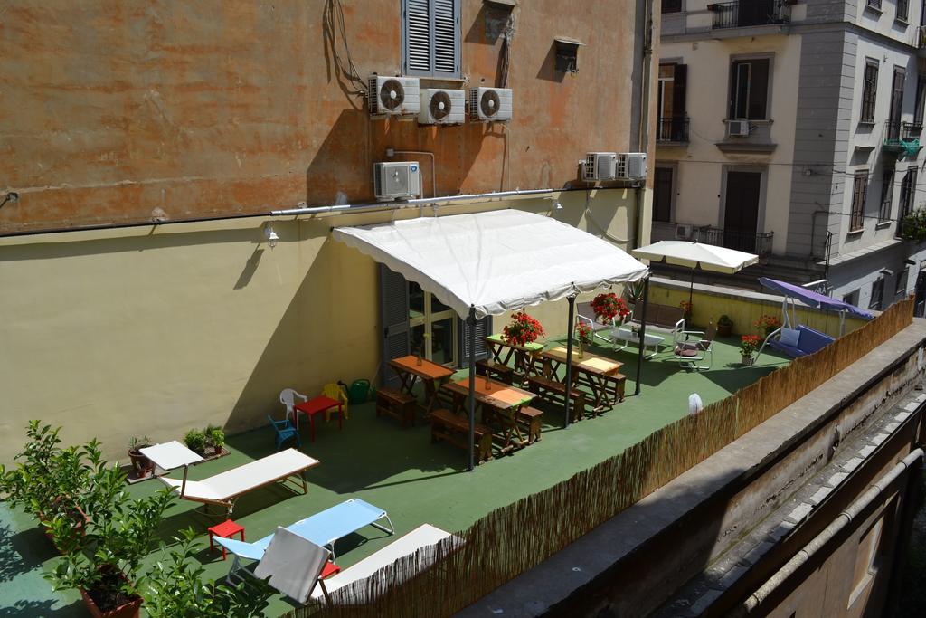 B&B Anna'S Family Terrace Napoli Ngoại thất bức ảnh