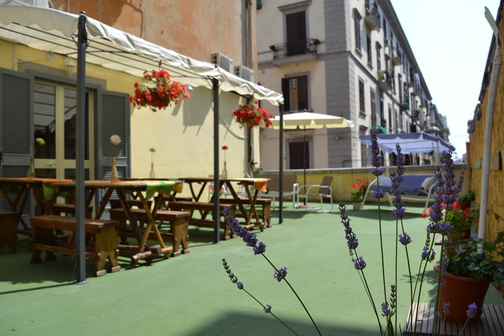 B&B Anna'S Family Terrace Napoli Ngoại thất bức ảnh