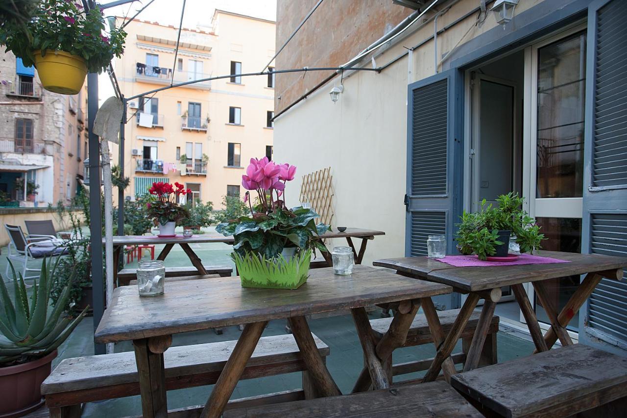 B&B Anna'S Family Terrace Napoli Ngoại thất bức ảnh