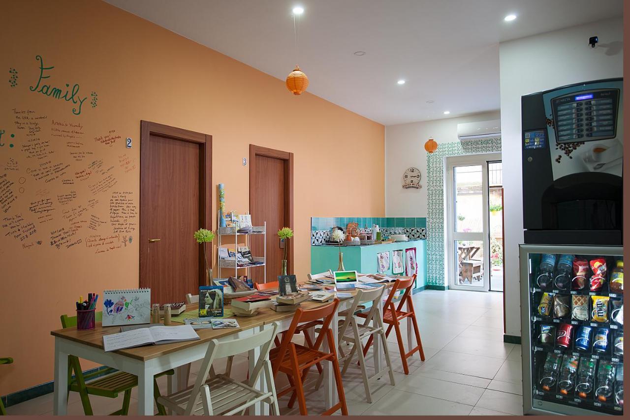 B&B Anna'S Family Terrace Napoli Ngoại thất bức ảnh